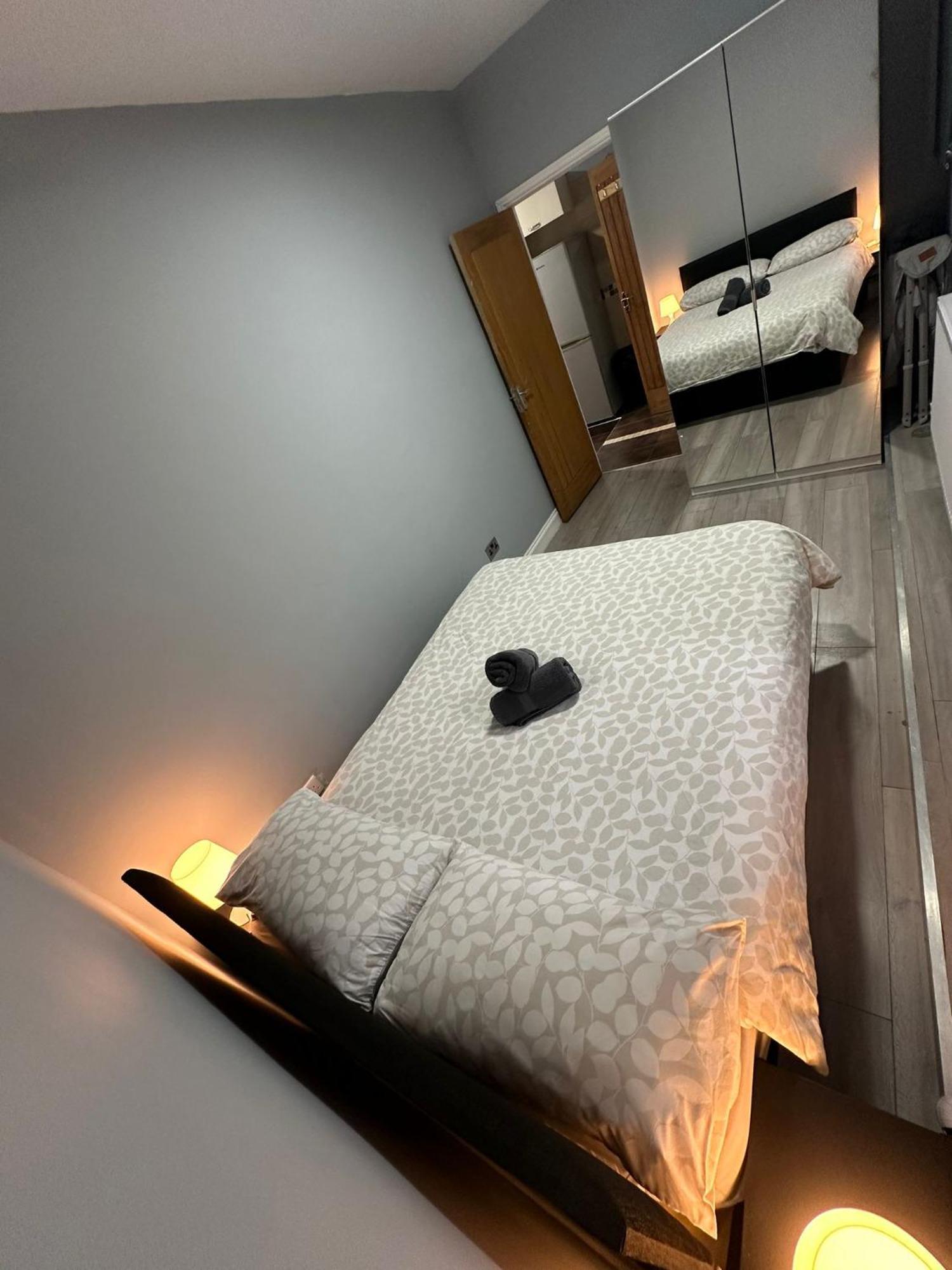 Central London - Ground Floor 2 Bedrooms Apartment Londres Exterior foto